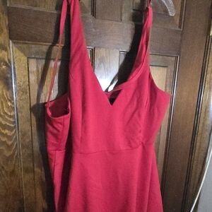 Elegant Red Sleeveless Dress